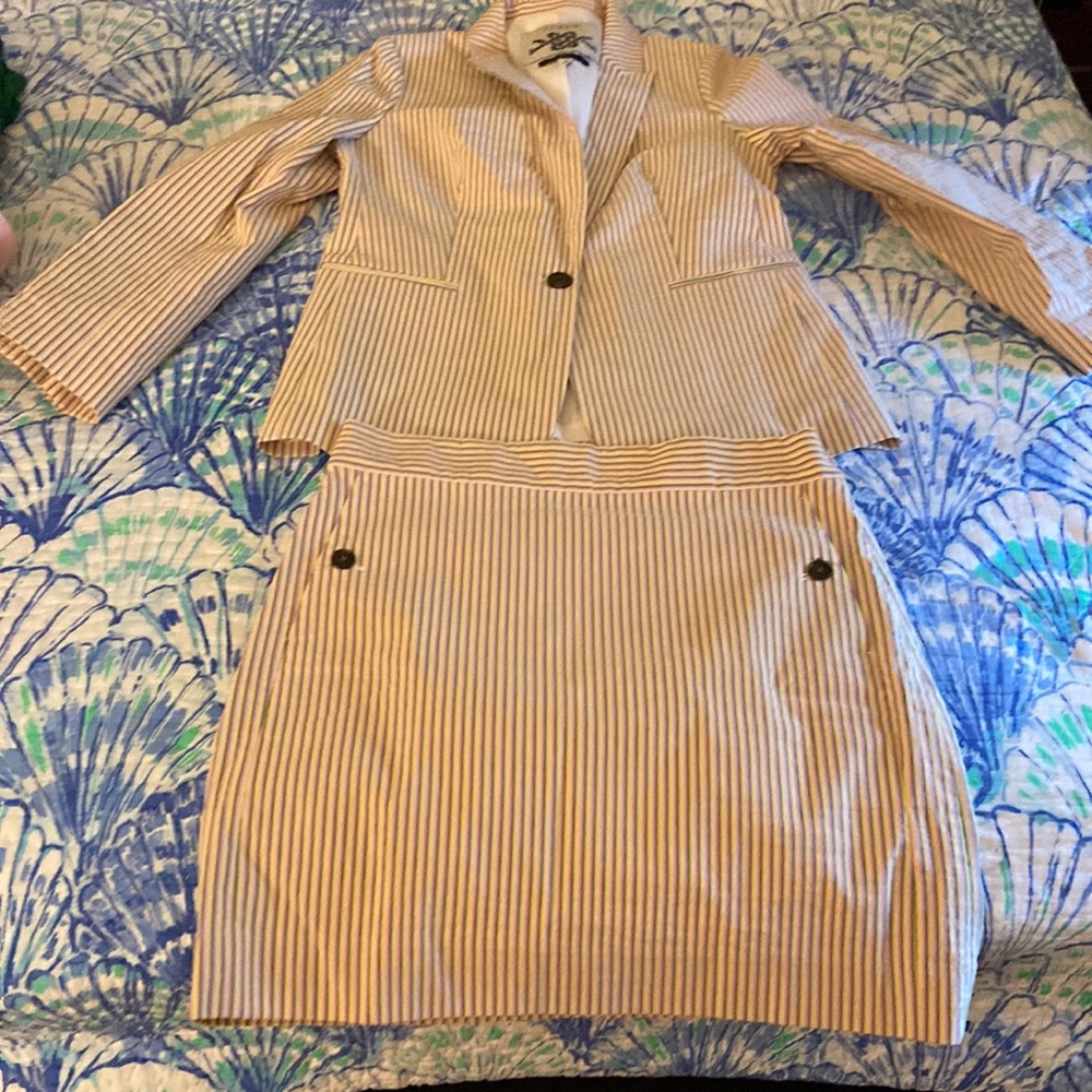 J crew, suit